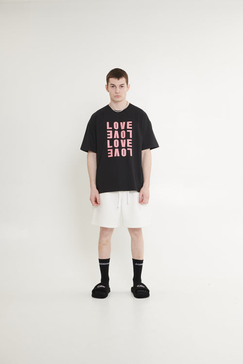 [UNISEX] LOVE SWITCH TSHIRT (BLACK)